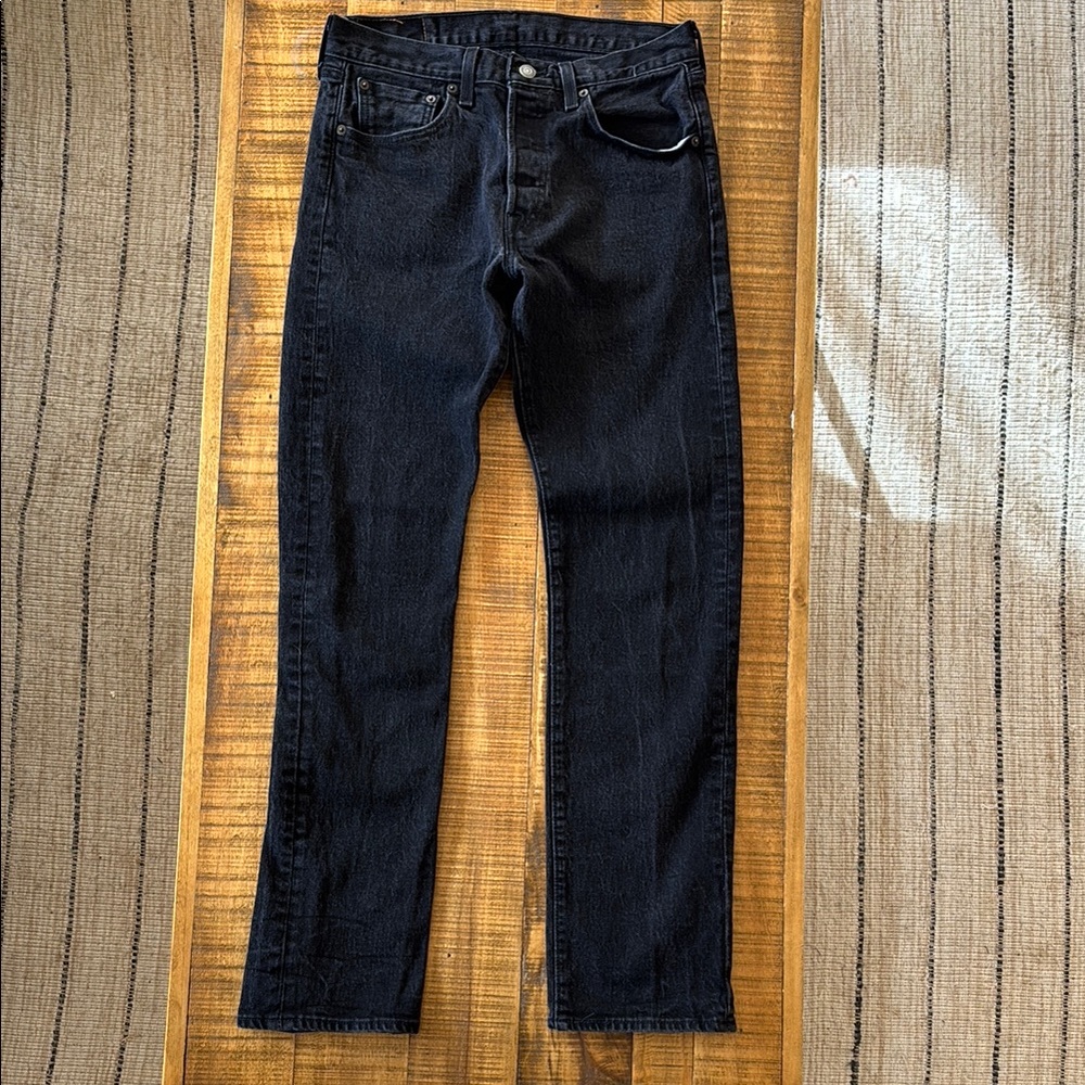 Women’s Levi Black Jeans size 30-32